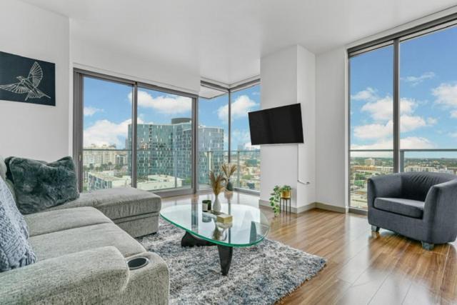 Modern Luxury 2 Bed With Panoramic City Views In Downtown La Los Angeles Exterior photo